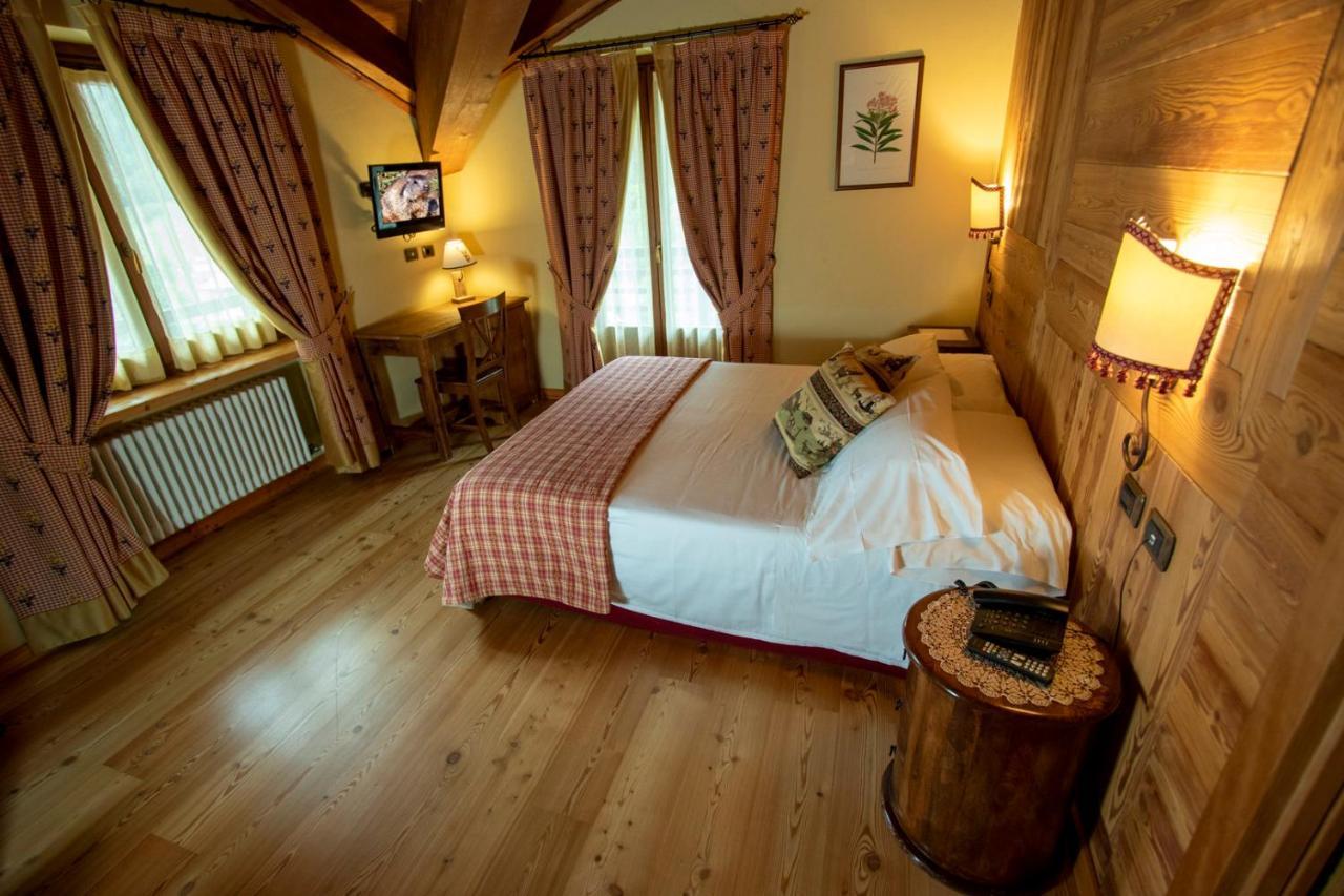 Laghetto Alpine Hotel & Restaurant Brusson Ngoại thất bức ảnh