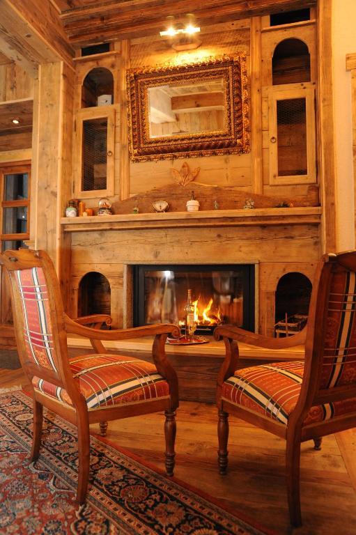 Laghetto Alpine Hotel & Restaurant Brusson Ngoại thất bức ảnh